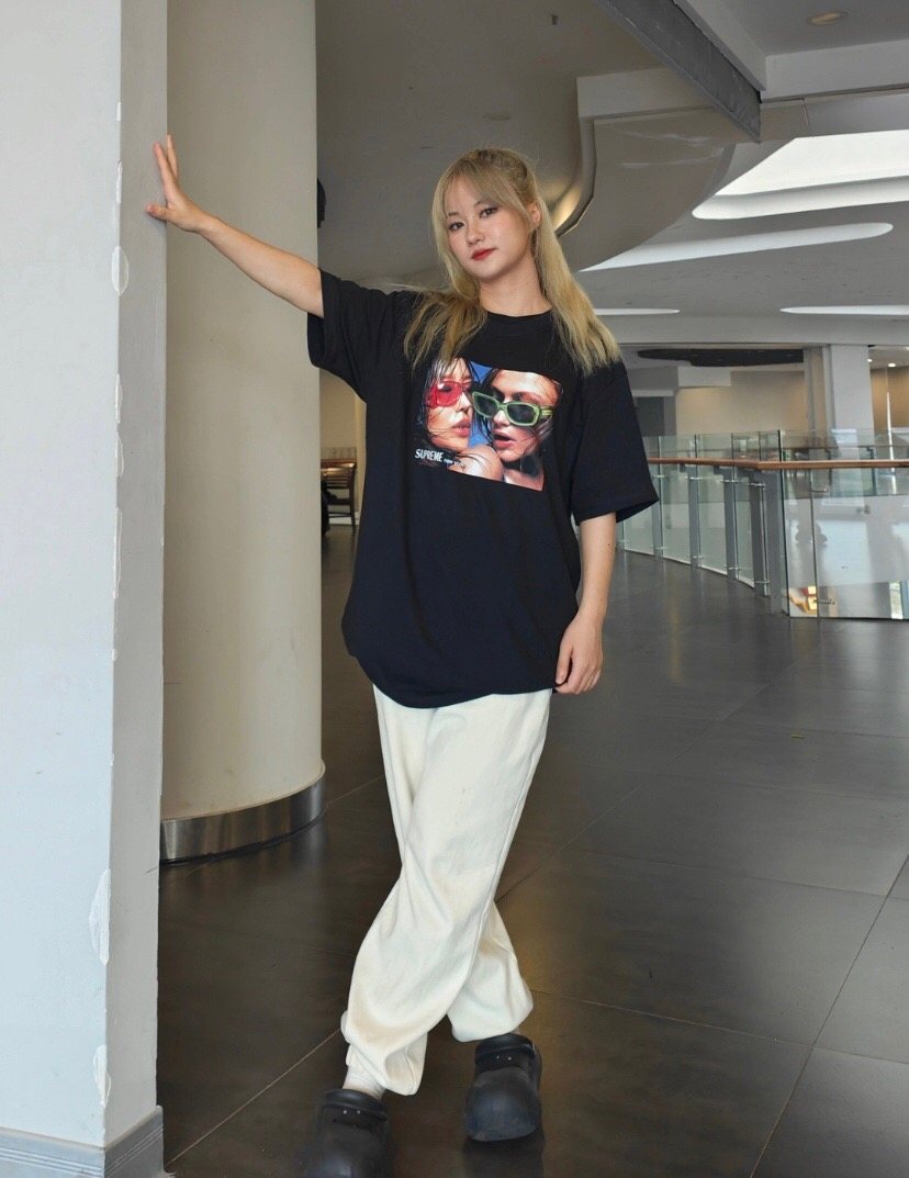 Supreme Eyewear Portrait Graphic T-Shirt — context